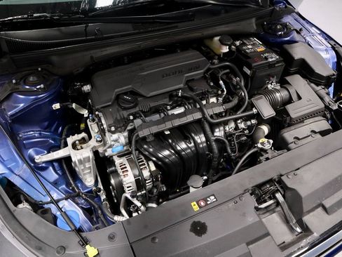 Used 2025 Kia K4 EX image 16