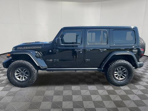 Used 2024 Jeep Wrangler Unlimited Rubicon 392 image 2