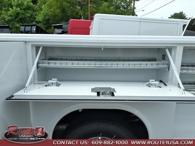New 2026 RAM 3500 Tradesman w/ Chrome Appearance Group A AWD/4WD image 7
