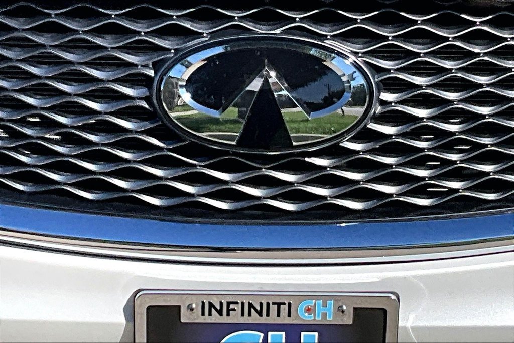 Certified 2024 INFINITI QX50 Luxe AWD/4WD image 12