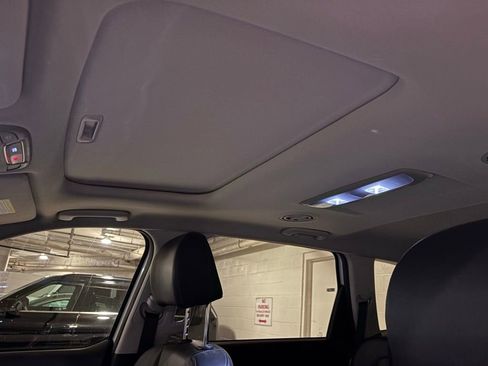 Certified 2023 Kia Telluride S w/ S Sunroof Package AWD/4WD image 13