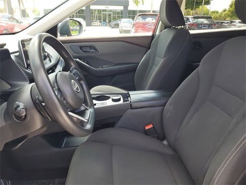 Used 2023 Nissan Rogue S image 20