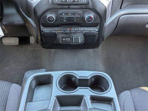 Used 2022 Chevrolet Silverado 1500 Custom w/ Safety Confidence Package image 19
