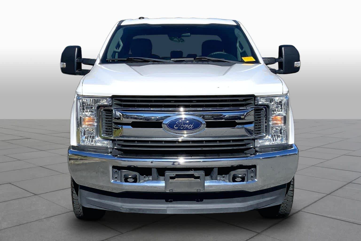 Used 2018 Ford F250 XLT AWD/4WD image 4