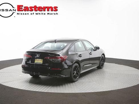 Used 2025 Honda Civic Sport image 38
