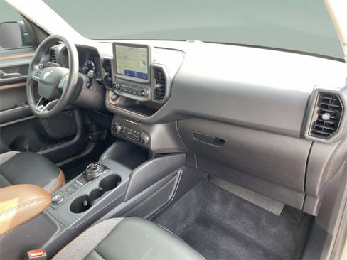 Used 2024 Ford Bronco Sport Outer Banks image 19