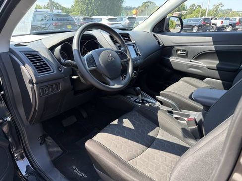 Used 2024 Mitsubishi Outlander Sport ES AWD/4WD image 9