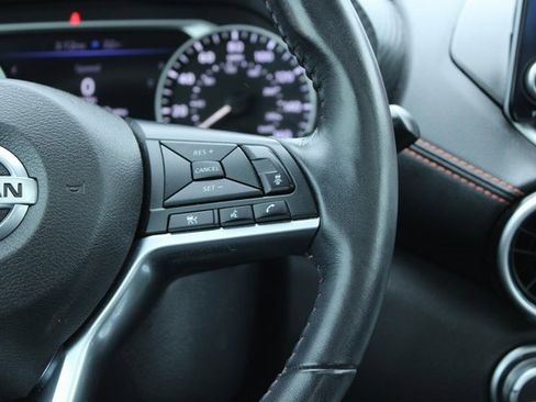 Used 2021 Nissan Sentra SR w/ SR Premium Package image 25