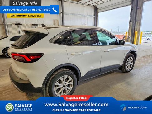 Used 2024 Ford Escape Active AWD/4WD image 4