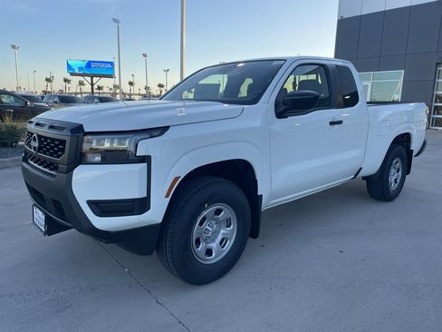 New 2026 Nissan Frontier S image 6