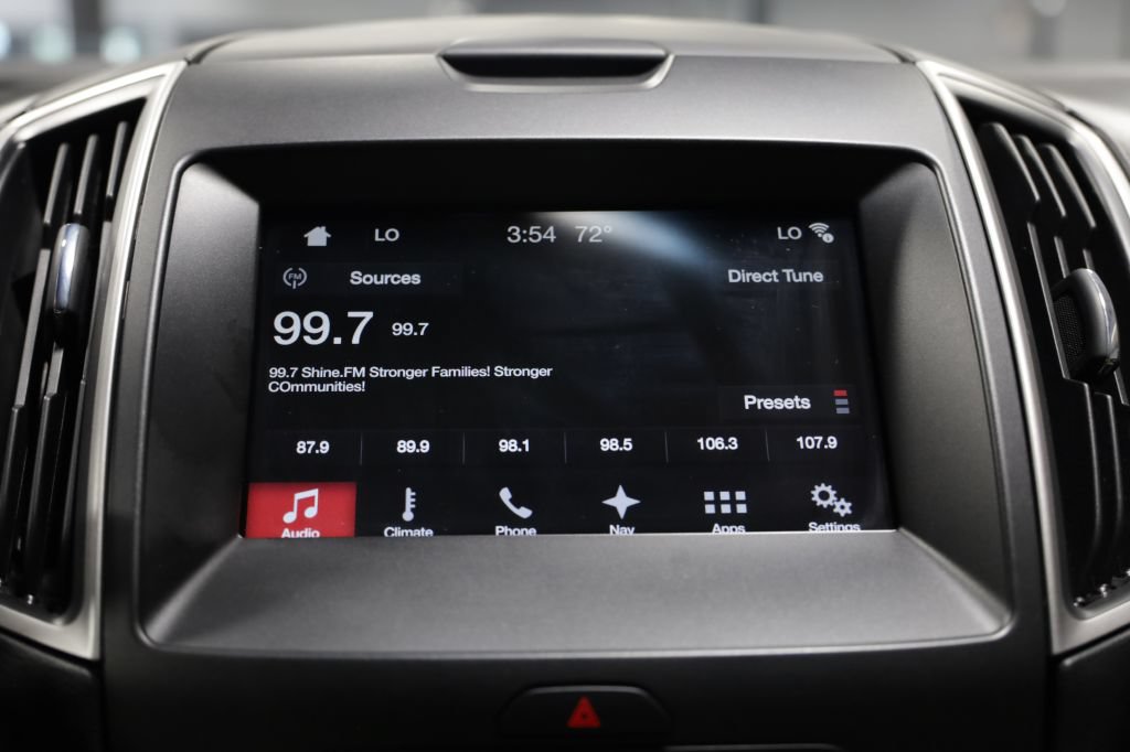Used 2017 Ford Edge SEL w/ Equipment Group 201A FWD image 42
