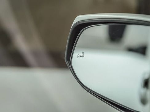 Used 2020 Toyota RAV4 Limited image 47