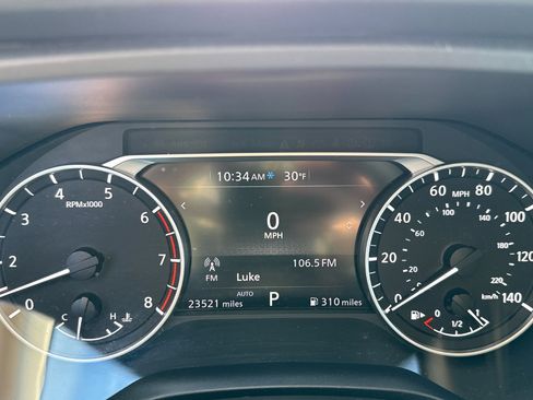 Used 2025 Nissan Rogue SV AWD/4WD image 24