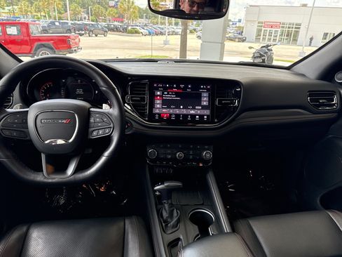 Used 2025 Dodge Durango GT AWD/4WD image 28
