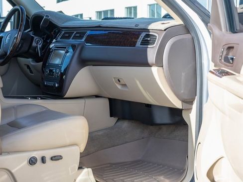 Used 2013 GMC Sierra 3500 Denali image 20