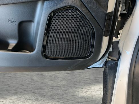 New 2026 Jeep Compass Latitude AWD/4WD image 28