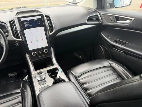 Used 2023 Ford Edge SEL AWD/4WD image 32
