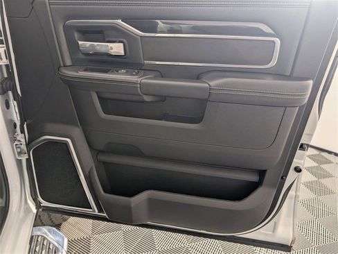 Used 2023 RAM 2500 Laramie image 34