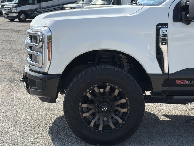 Used 2024 Ford F350 King Ranch w/ FX4 Off-Road Package AWD/4WD image 10