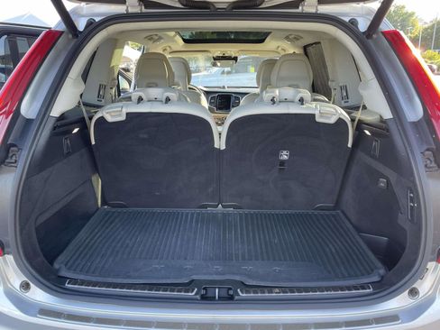 Used 2020 Volvo XC90 T6 Inscription w/ Protection Package Premier AWD/4WD image 9