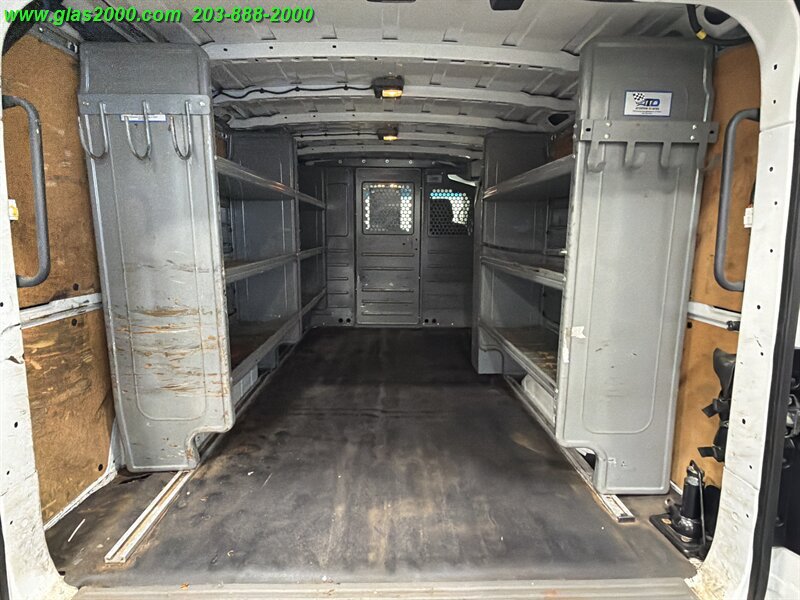 Used 2020 Nissan NV 3500 SV w/ Back Door Glass Package RWD image 11