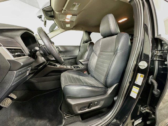 Used 2024 Mitsubishi Outlander SE AWD/4WD image 18