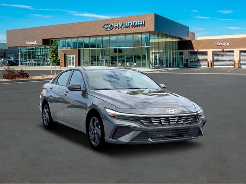 New 2026 Hyundai Elantra Sport FWD image 30