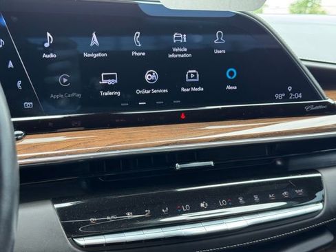 Certified 2023 Cadillac Escalade Premium Luxury Platinum image 28