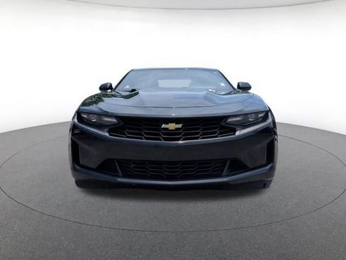 Used 2022 Chevrolet Camaro LT RWD image 8