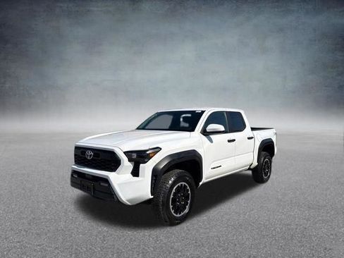 Used 2024 Toyota Tacoma TRD Off-Road AWD/4WD image 16