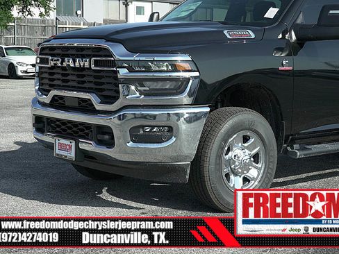 New 2025 RAM 2500 Tradesman image 42
