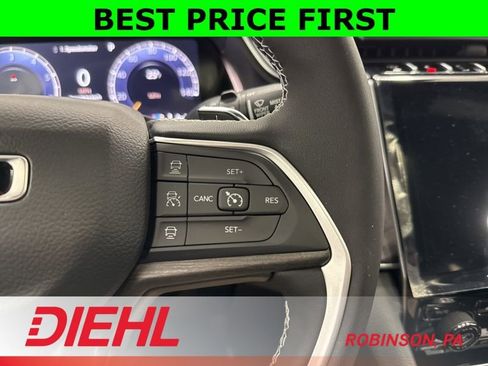 New 2025 Jeep Grand Cherokee L Limited image 30