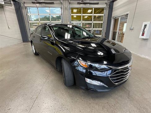 Used 2024 Chevrolet Malibu LT FWD image 7