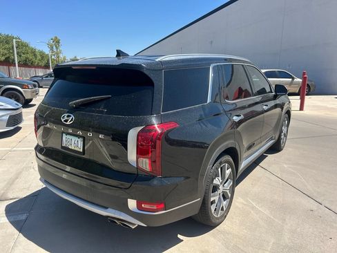 Used 2022 Hyundai Palisade SEL w/ 8P Bench Seat Package FWD image 4