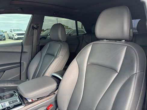 Used 2021 Audi Q8 Premium Plus image 14