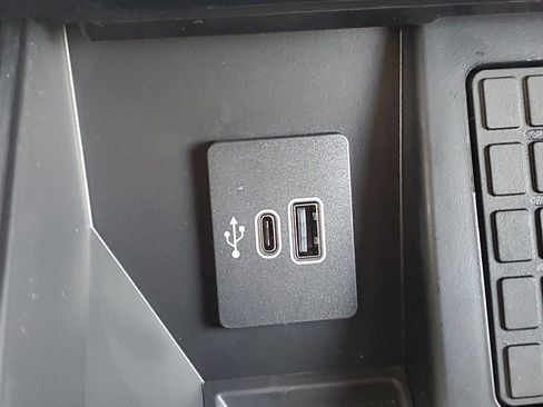 New 2026 Ford F150 Platinum w/ Equipment Group 702A High image 24