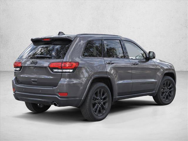 Used 2019 Jeep Grand Cherokee Altitude RWD image 7