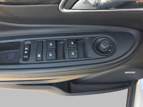 Used 2016 Buick Encore Premium w/ Experience Buick Package FWD image 31