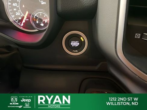 New 2026 RAM 1500 Big Horn AWD/4WD image 36