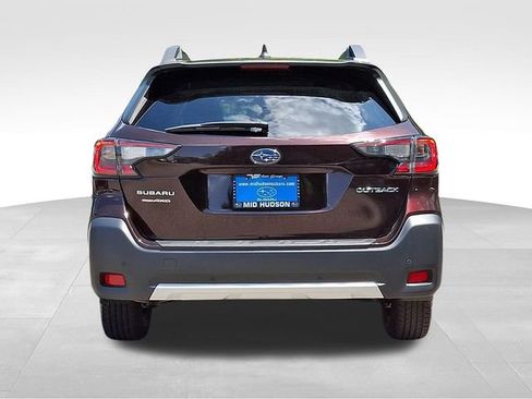 Used 2024 Subaru Outback Limited AWD/4WD image 5