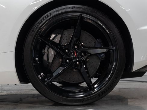 Used 2024 Chevrolet Corvette E-Ray w/ Stealth Interior Trim Package AWD/4WD image 57
