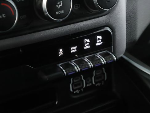 Used 2022 RAM 1500 Big Horn image 15