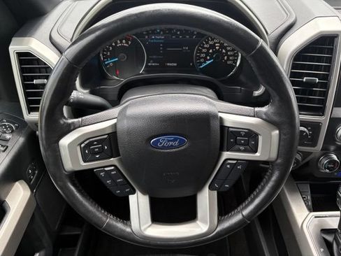 Used 2020 Ford F150 Lariat w/ Equipment Group 502A Luxury AWD/4WD image 24