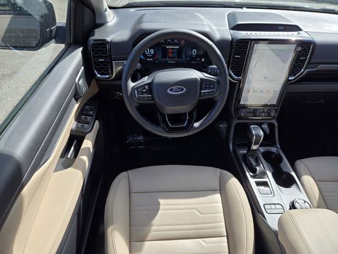 New 2025 Ford Ranger Lariat w/ FX4 Off-Road Package image 7