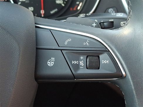 Used 2023 Audi Q5 2.0T Premium w/ Convenience Package image 23