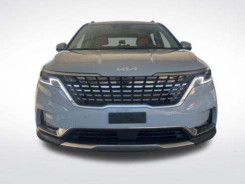 Certified 2024 Kia Carnival SX image 2