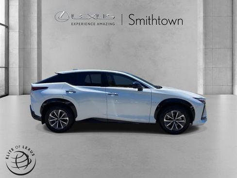 Certified 2024 Lexus RZ 300e Premium w/ Accessory Package (Z1) FWD image 4