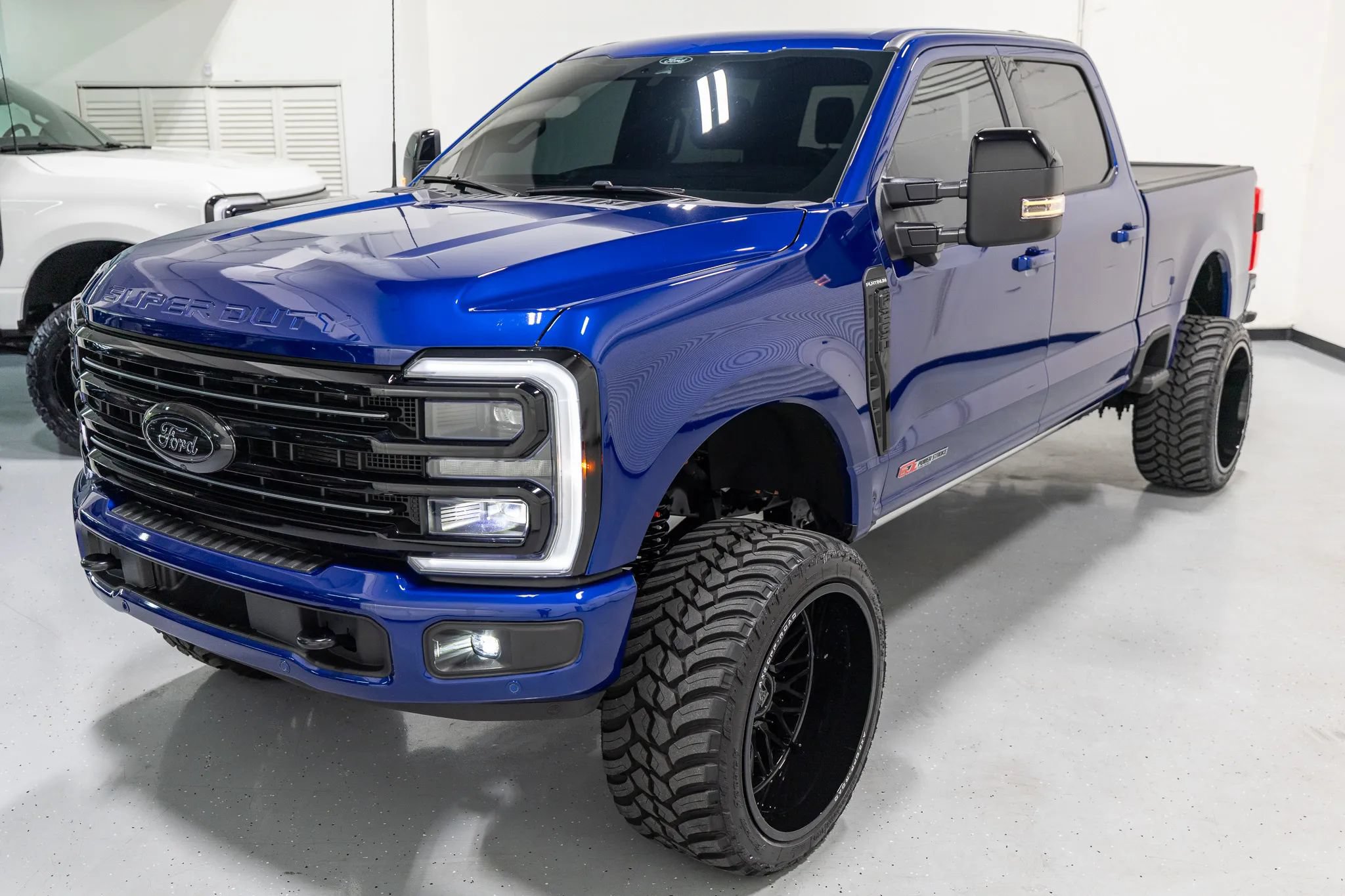 Used 2026 Ford F250 Platinum AWD/4WD image 5