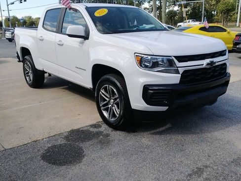 Used 2022 Chevrolet Colorado W/T w/ Custom Special Edition image 5