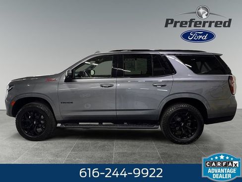 Used 2022 Chevrolet Tahoe Z71 w/ Z71 Off-Road Package AWD/4WD image 9
